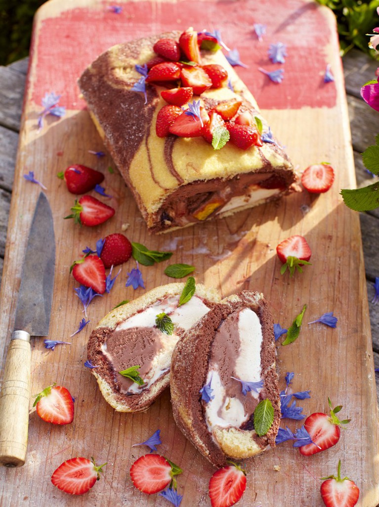 Gone are the days of boring ice cream cakes, try Jamie Oliver's Retro Arctic Roll for a trendier, tastier version